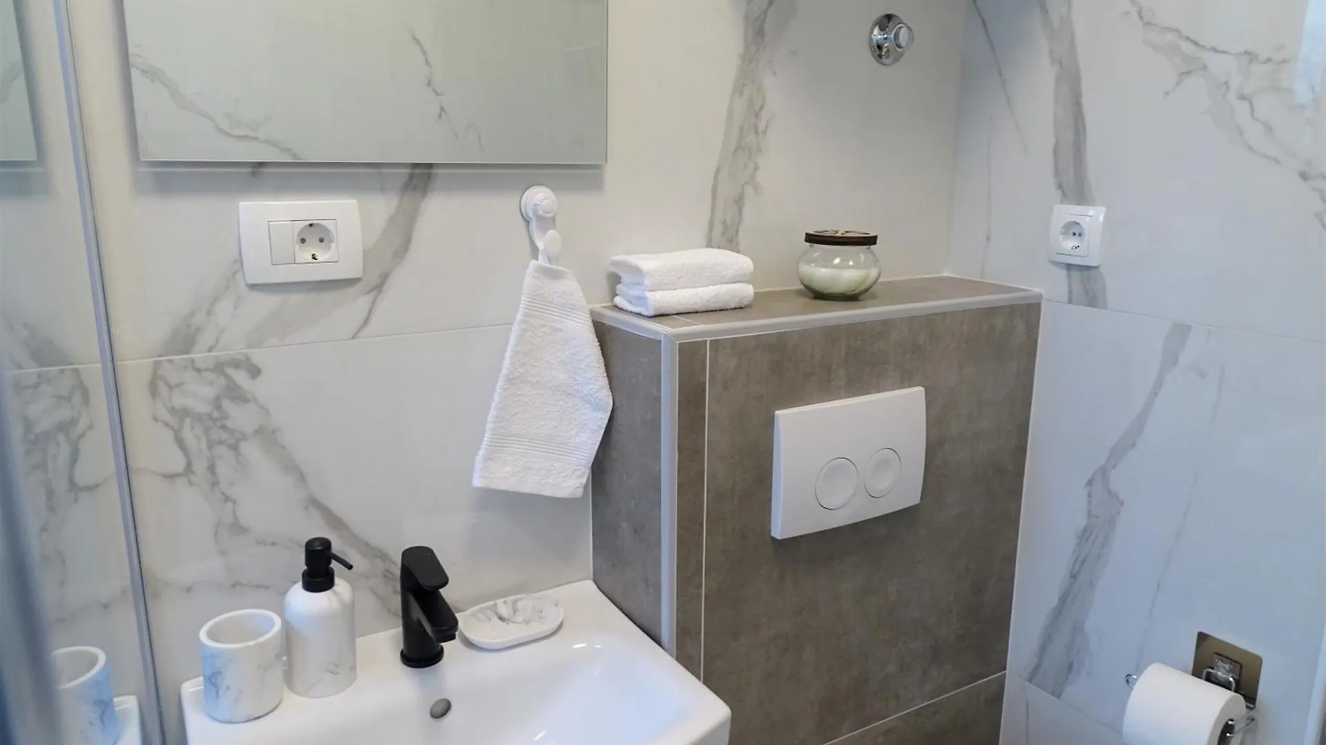 Sunny Oasis Apartment Rijeka
